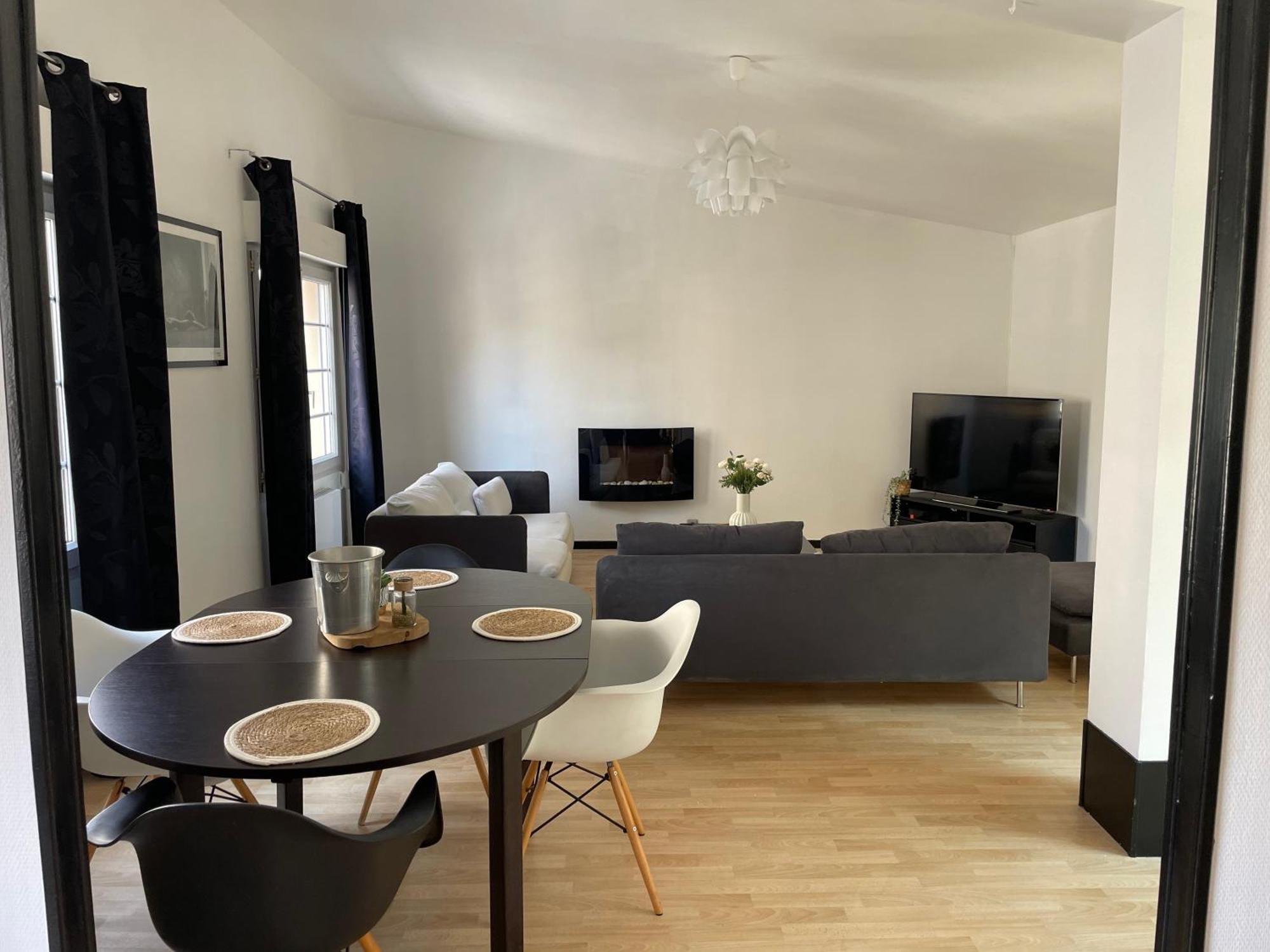 Ferienwohnung Le Nid de Sacha Épernay Exterior foto